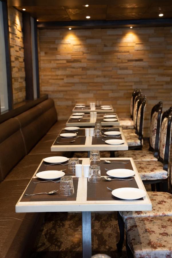 Gold Crest Business Hotel Navi Mumbai Kültér fotó