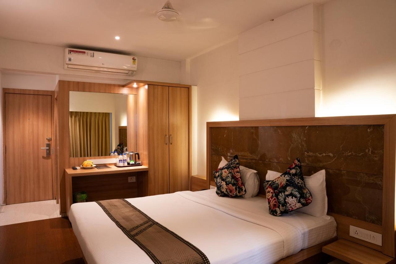 Gold Crest Business Hotel Navi Mumbai Kültér fotó